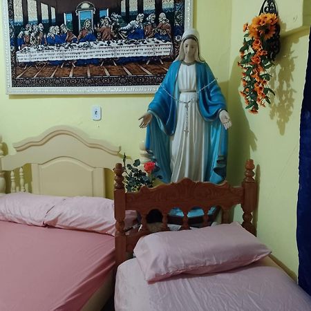 Casa Da Tia La Preco Unico Pela Casa Inteira, Cabem Ate 6 Pessoas Proximo Ao Santuario De Aparecida Βίλα Aparecida  Εξωτερικό φωτογραφία